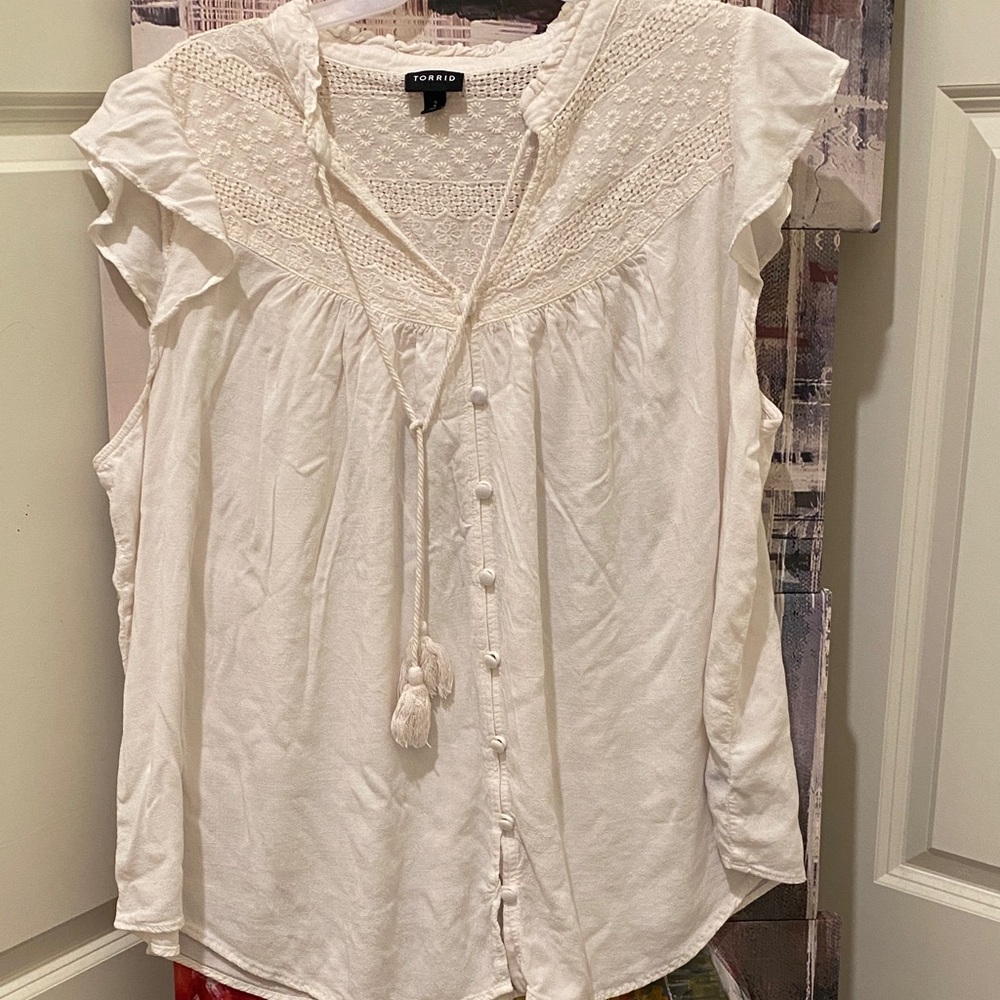 Torrid Cream Lace Blouse